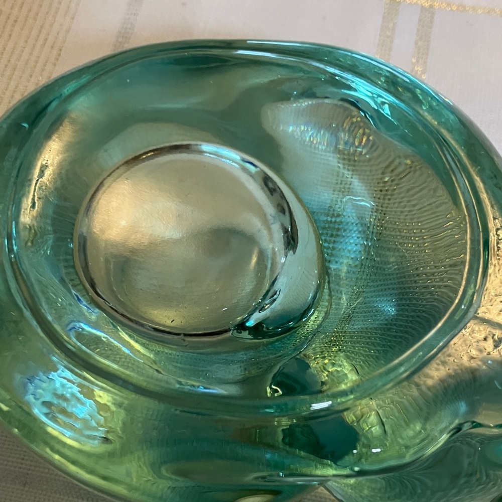 Vintage Sleeping Kitten Indiana Glass Co Teal Green Translucent Votive Holder - Picture 10 of 11